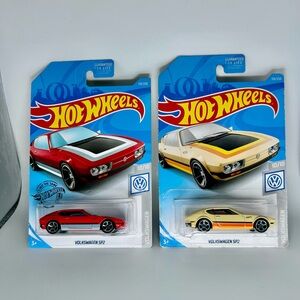 Hot Wheels Volkswagen Lot Of 2x -Volkswagen SP2 Red & Tan 10/10 NEW 119/250 2018
